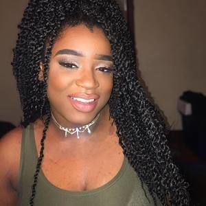 Meet your Posher, Shamyla